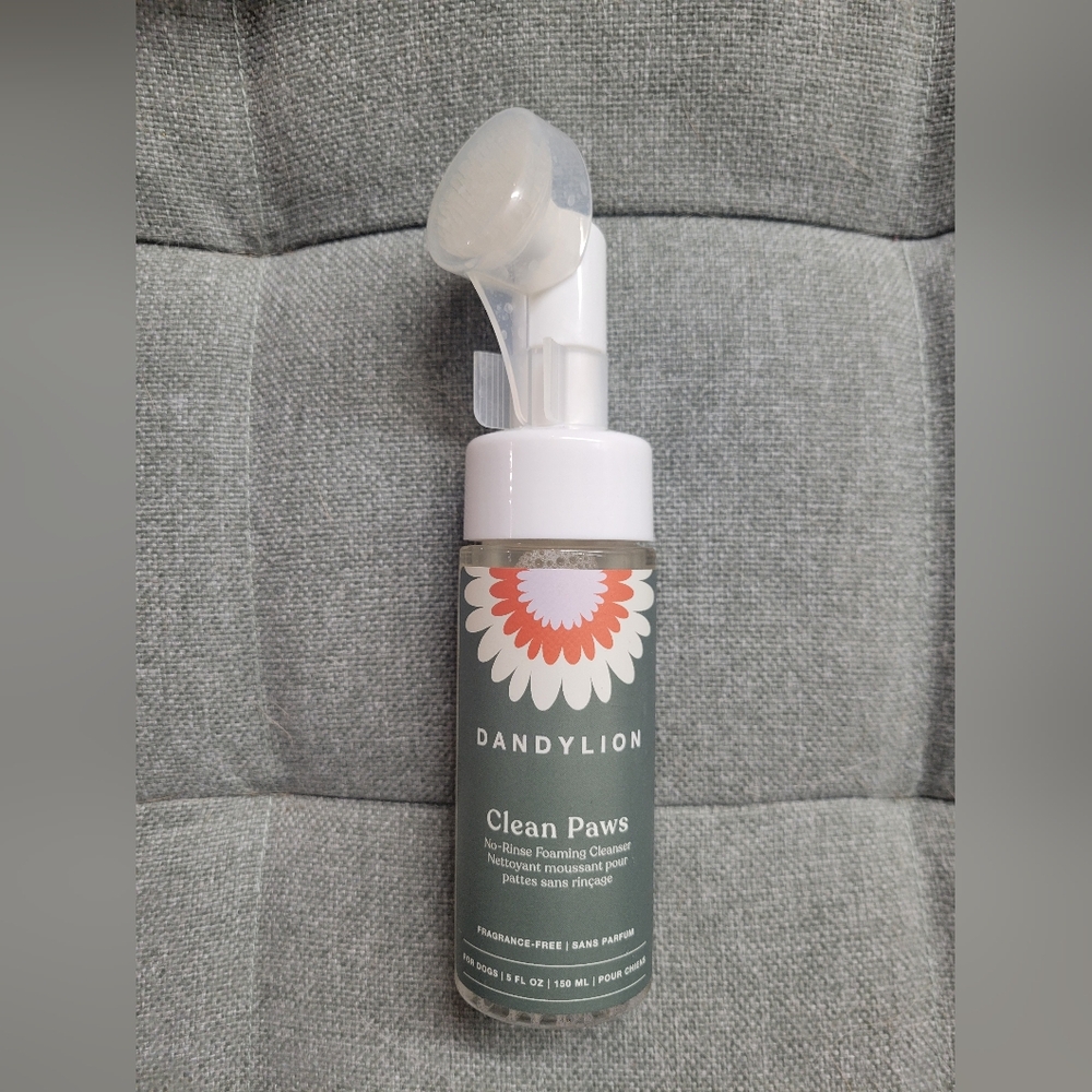 Clean Paws No-Rinse Foam for Dogs - Gray